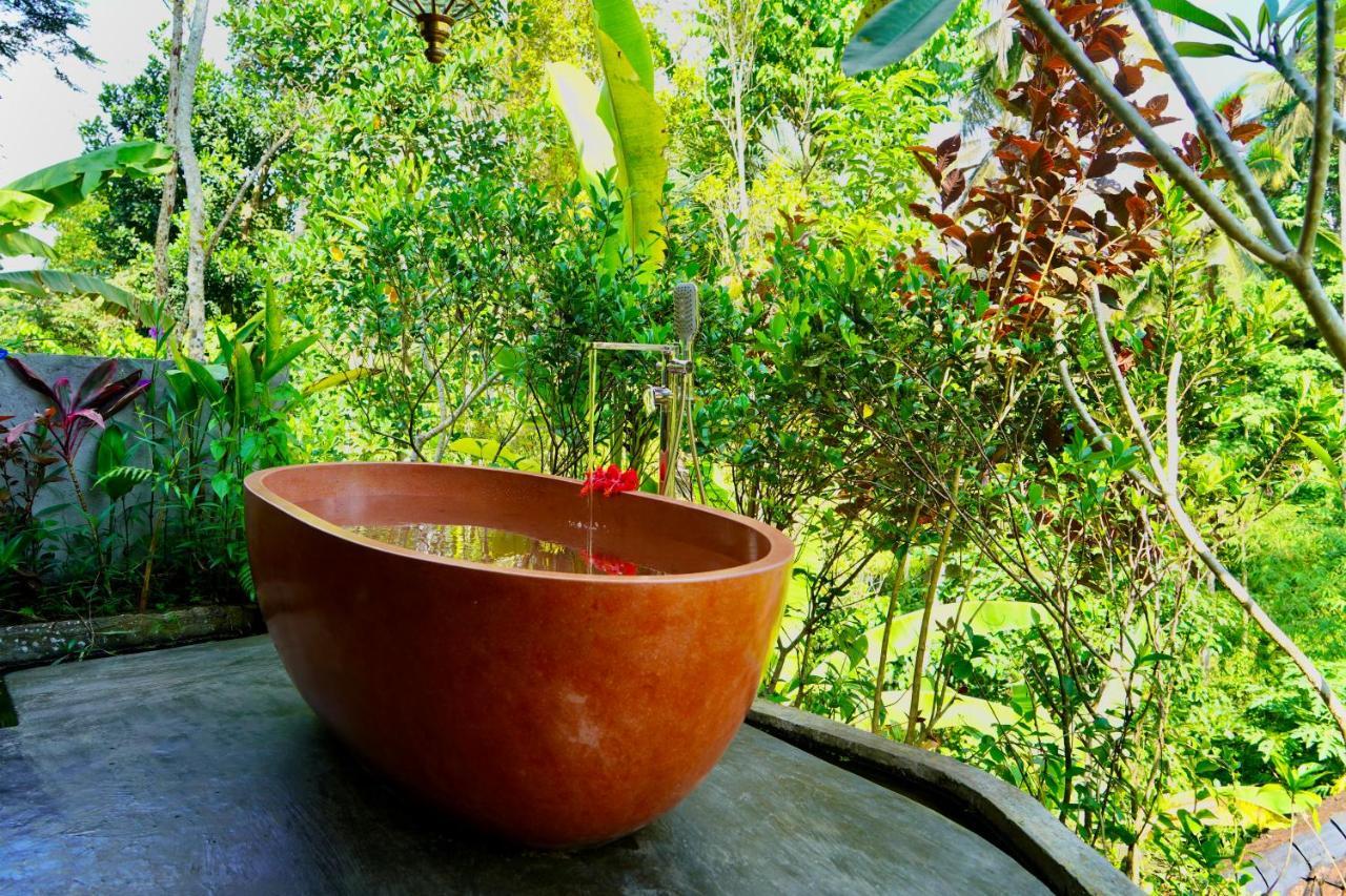 Jungle Lotus Villas Ubud Exterior foto
